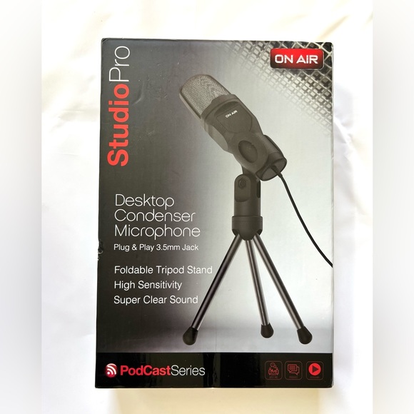 Studio Pro Blogging & Podcast Bundle - Picture 2 of 3